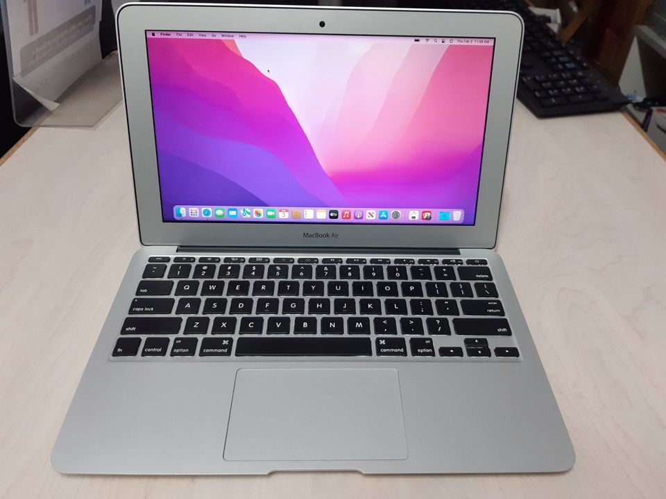 11.6" Apple MacBook Air 2015 Intel i5 4G 128G SSD macOS Monterey 11.6" Apple MacBook Air 2015 Intel i5 4G 128G SSD macOS Monterey