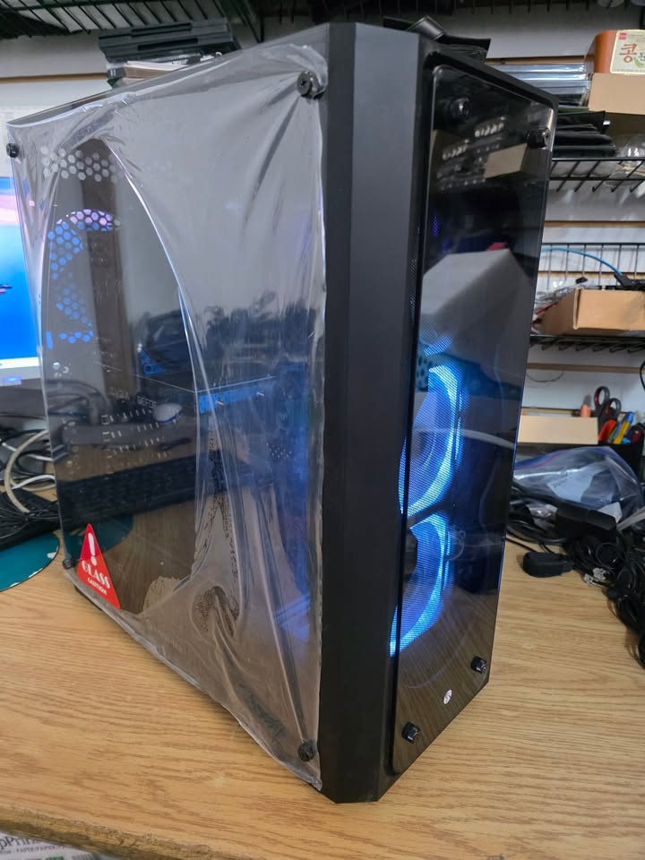 Asus Gaming PC Intel i7-11700K 32G Ram nVidia RTX 3050 XC Win 11